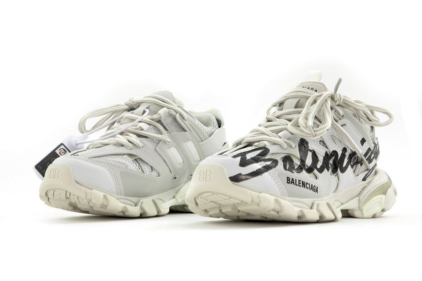 Balenciaga Track Dirty White Black Logo 15325 фото